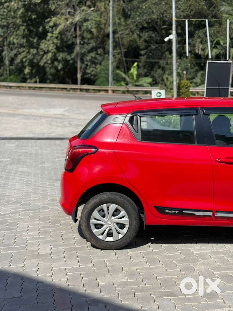2020 Maruti Swift Vxi