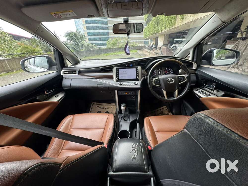 Toyota Innova Crysta 2.7 Zx At, 2022, Petrol