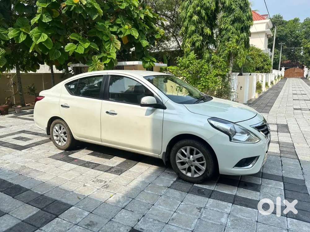 Nissan Sunny Xv 2017