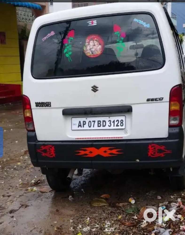 Maruti Suzuki Eeco 2011 Petrol 82000 Km Driven