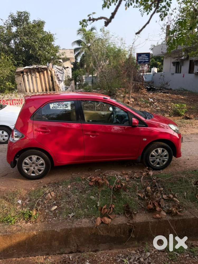 Honda Brio S Mt (2016) - Petrol - Well Maintained – For Sale