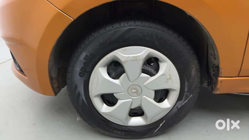 Tata Tiago 1.2 Revotron Xt, 2017, Petrol