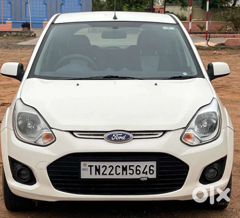 Ford Figo Titanium Petrol