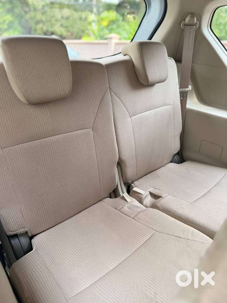 Maruti Suzuki Ertiga Vxi, 2022, Petrol