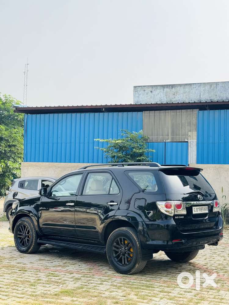 Toyota Fortuner 2011-2016 4x2 Manual, 2013, Diesel