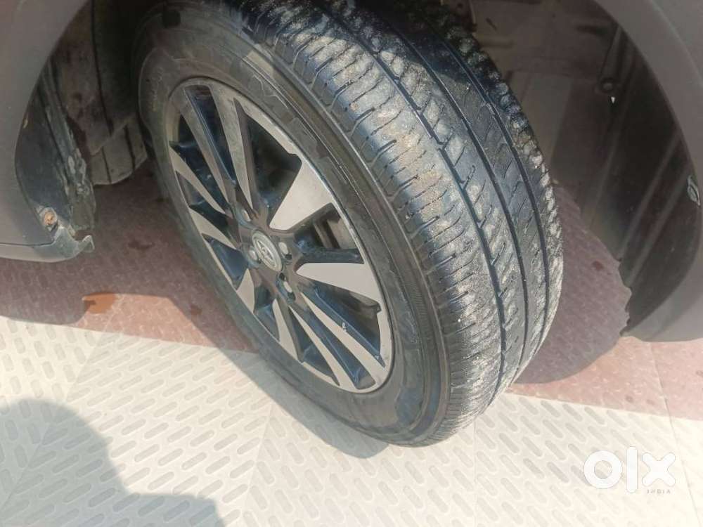 Toyota Etios Cross 1.2l G, 2017, Petrol