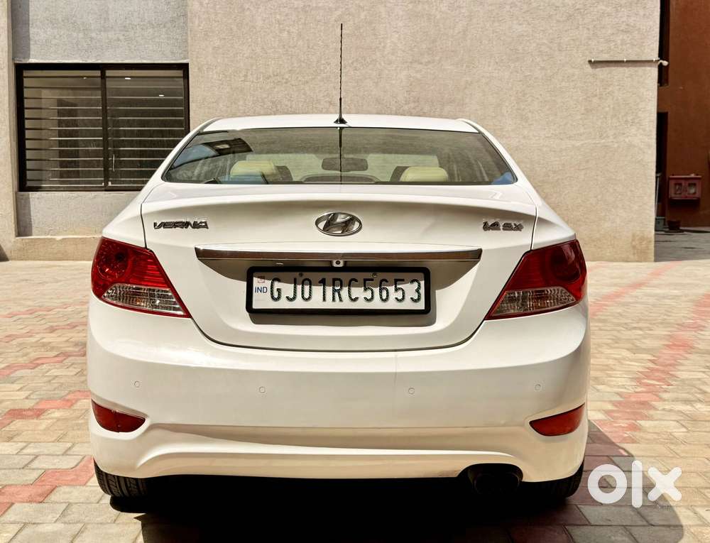 Hyundai Verna 1.6 Sx (o) Crdi At, 2013, Diesel