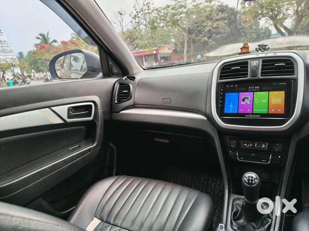 Maruti Suzuki Brezza 1.5 Zxi Smart Hybrid, 2022, Petrol