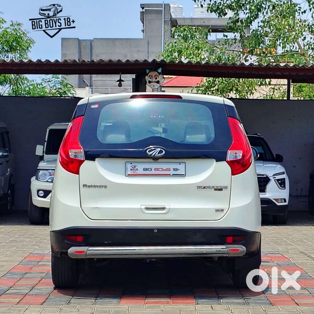 Mahindra Marazzo M2, 2018, Diesel