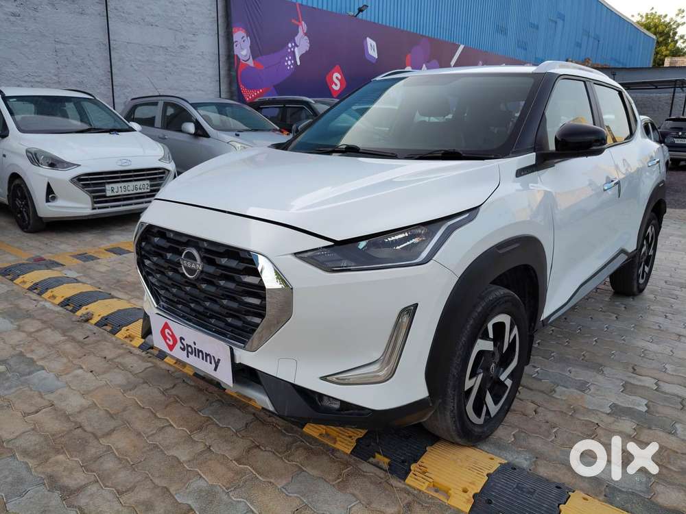Nissan Magnite 1.0 Xv, 2022, Petrol
