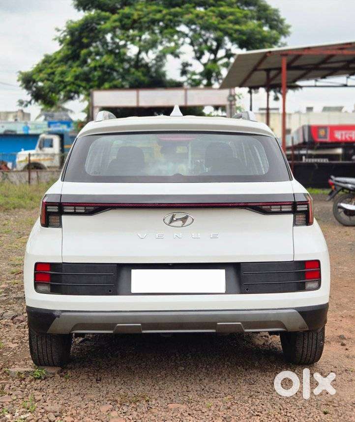 Hyundai Venue S 1.2 Petrol, 2023, Petrol