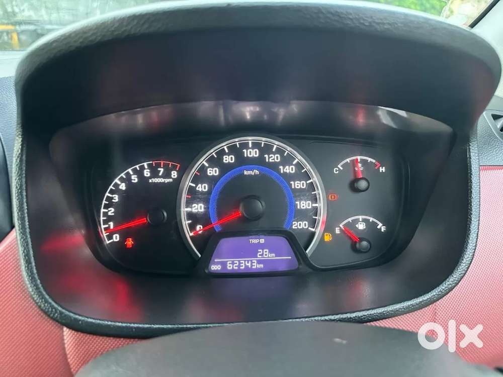 Hyundai Grand I10 [ ] 1.2 Kappa Vtvt Sportz, 2016, Petrol