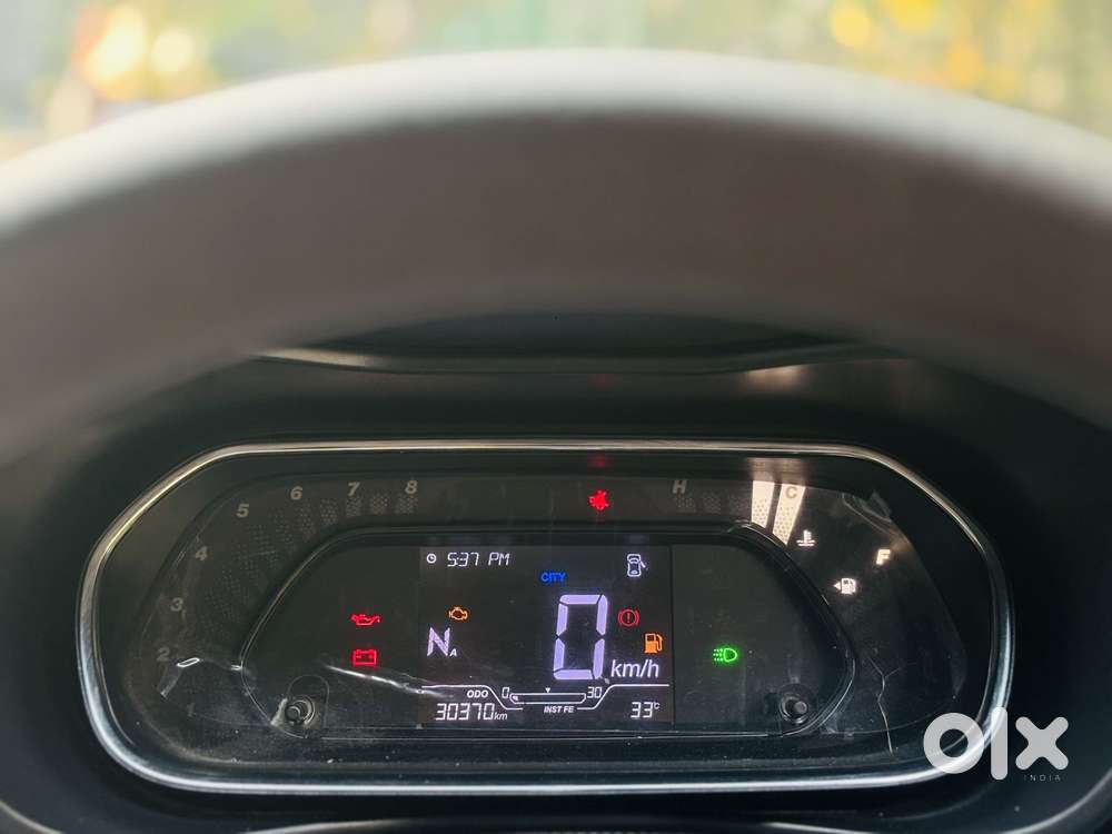 Tata Nexon 1.2 Revotron Xma Amt, 2023, Petrol