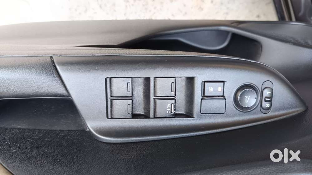 Maruti Suzuki Baleno 1.2 Cvt Zeta, 2018, Petrol