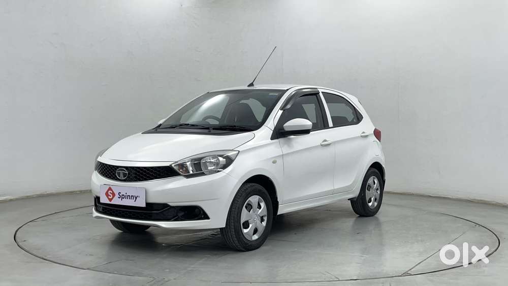 Tata Tiago 1.2 Revotron Xt, 2016, Petrol