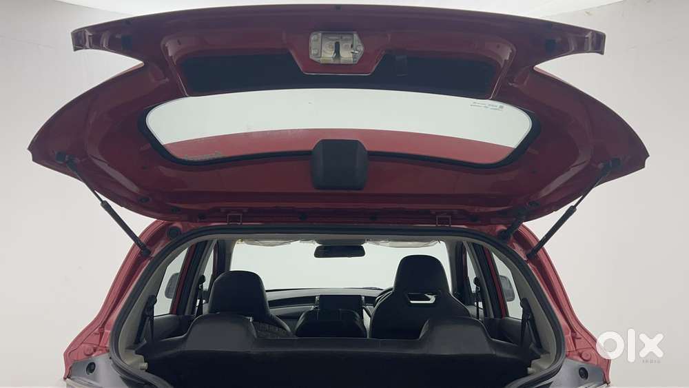 Mahindra Kuv100 Nxt 1.2 K2 Diesel 6 Str, 2018, Petrol