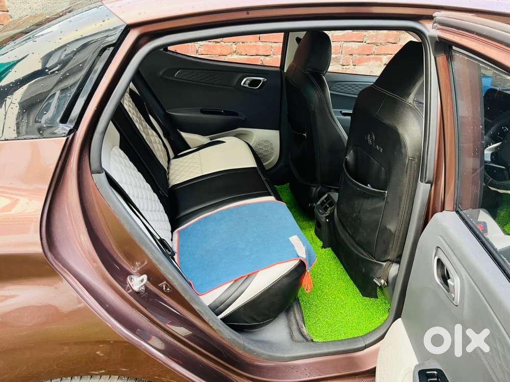 2021 Hyundai Aura Petrol Top Model