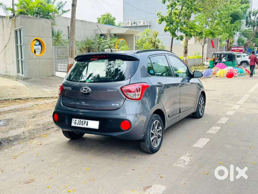 Hyundai Grand I10 Sportz (o) 1.2 At Vtvt, 2019, Petrol