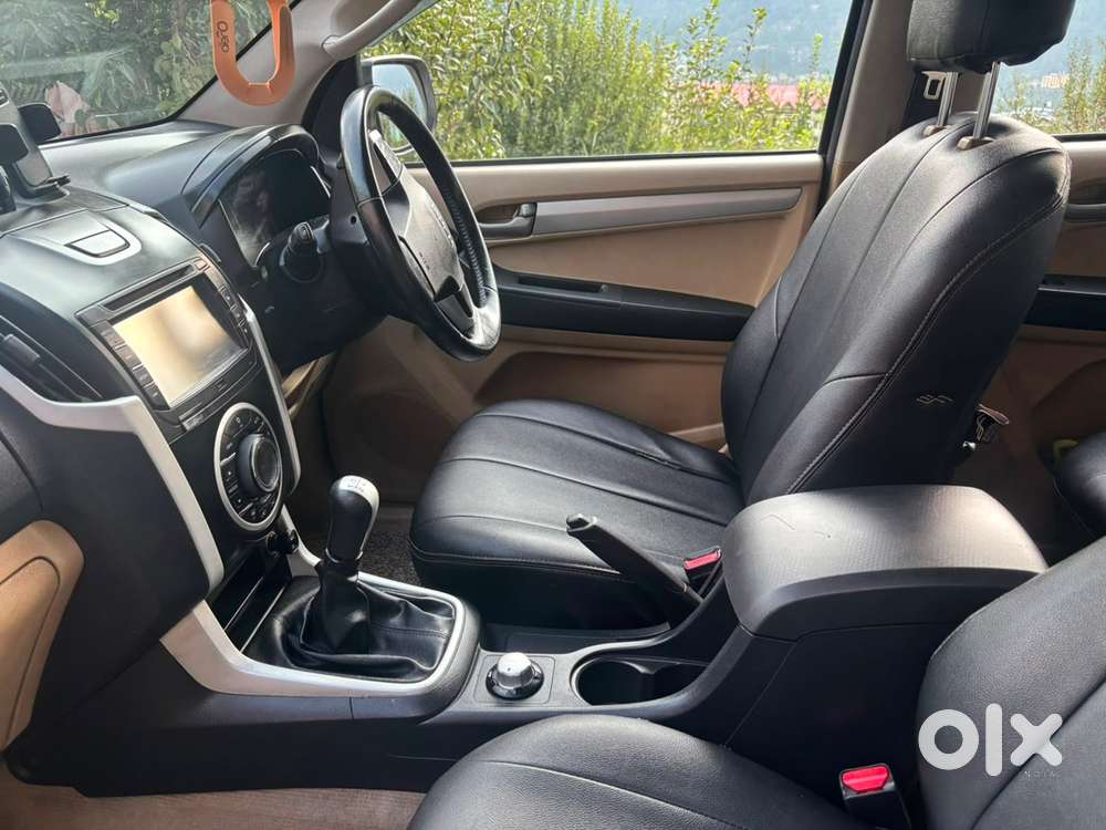 Isuzu Mu7 Diesel 2019 Car