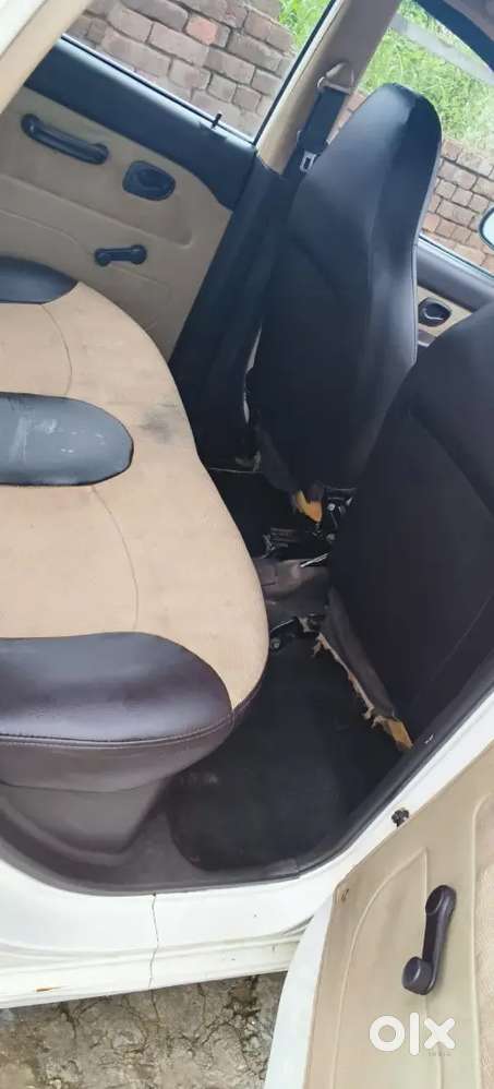 Hyundai Santro Magna 2013 Car