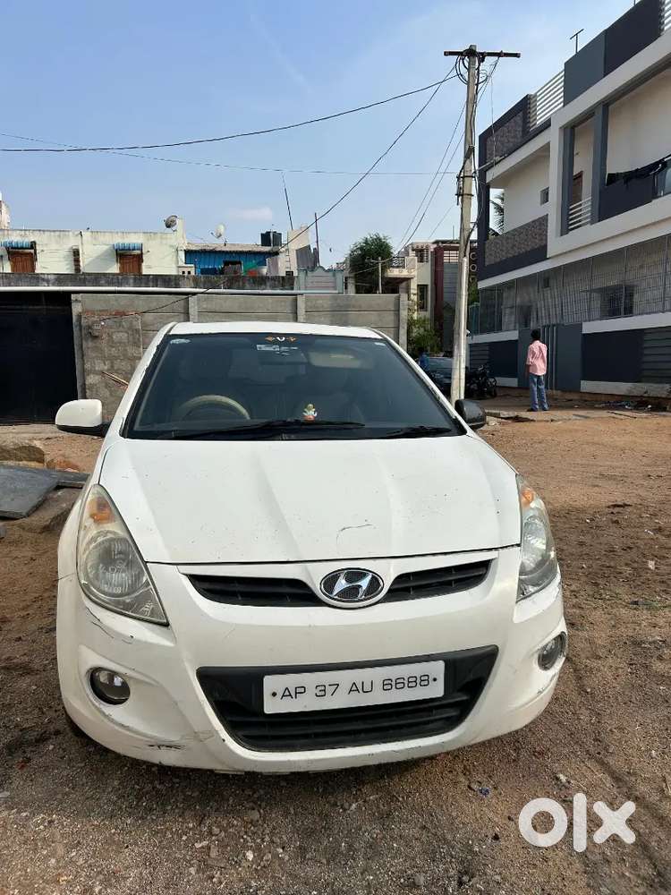 Hyundai I20 2010 Petrol Well Maintained