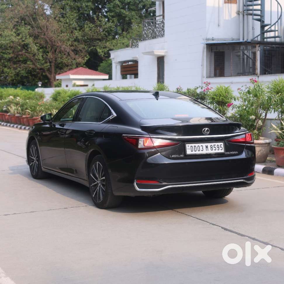 Lexus Es 300h Luxury, 2025, Petrol