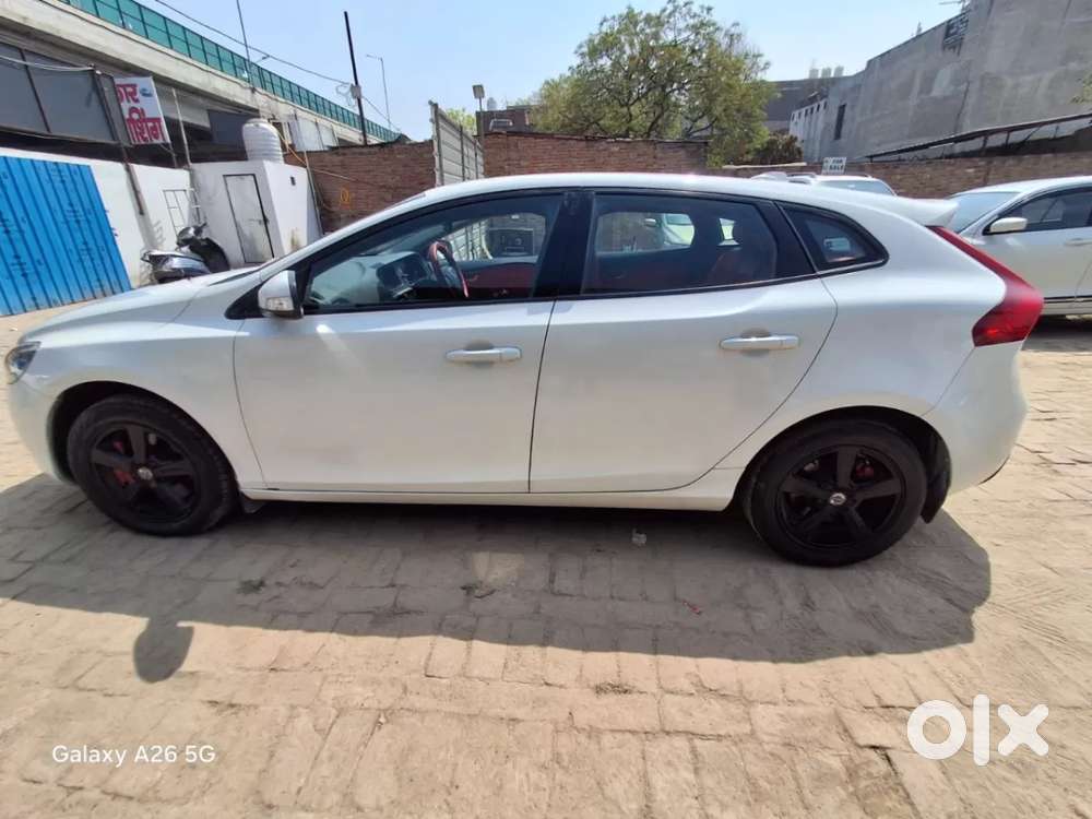Volvo V40, 2015, Diesel