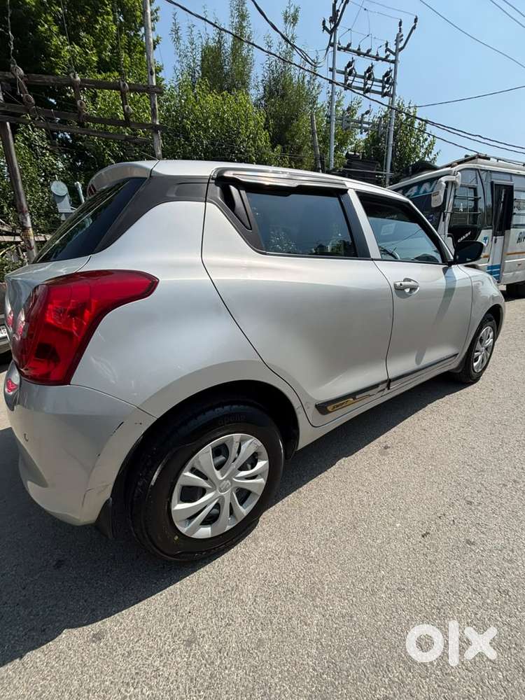 Maruti Suzuki Swift Vvt Vxi, 2022, Petrol