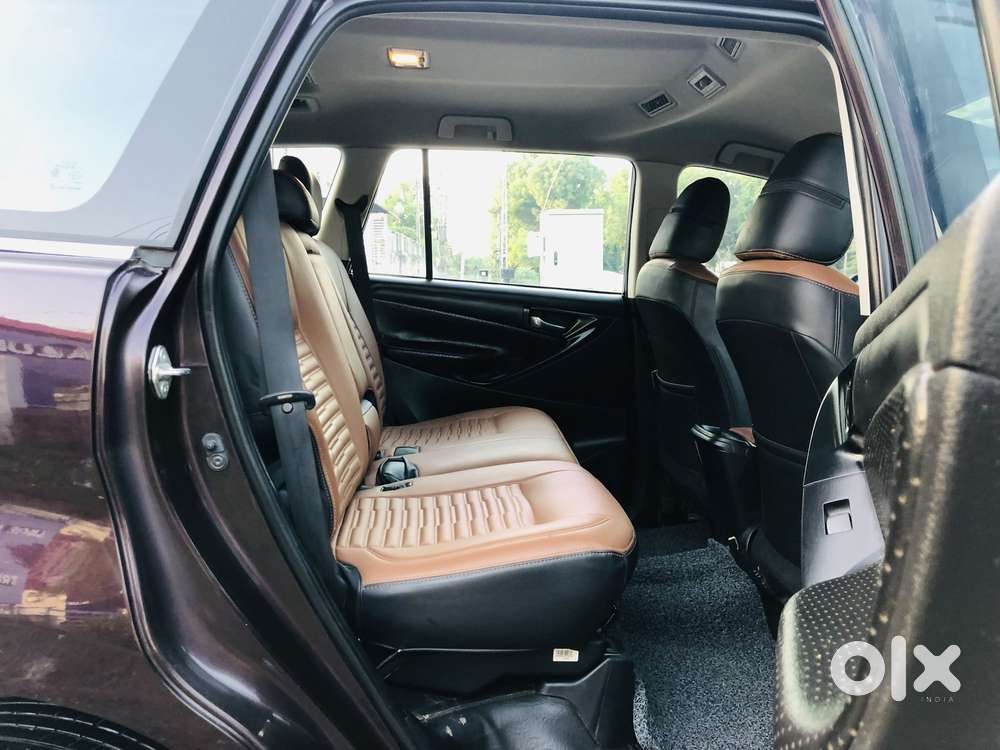 Toyota Innova Crysta 2.4 G Mt 8s, 2020, Diesel