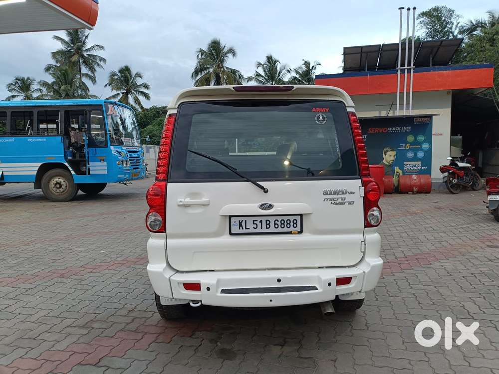 Mahindra Scorpio Vlx 2wd Bsiv, 2011, Diesel