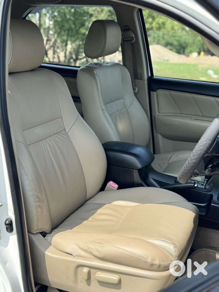 Toyota Fortuner 3.0 4x2 Automatic, 2015, Diesel