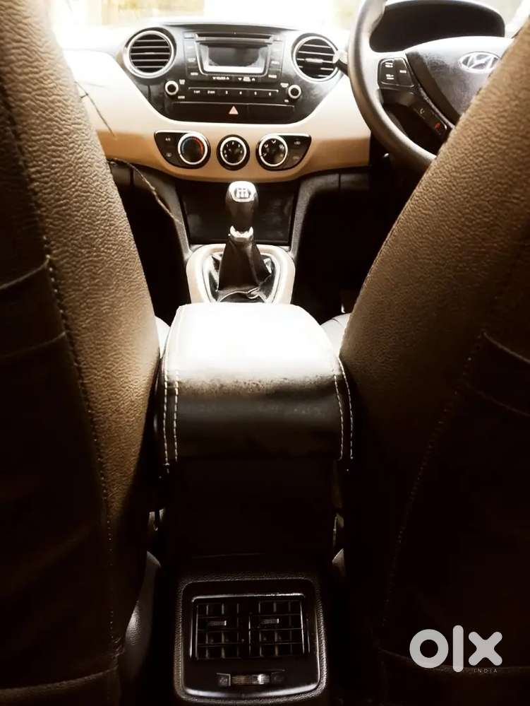 Hyundai Xcent 2016 Petrol 610000 Km Driven