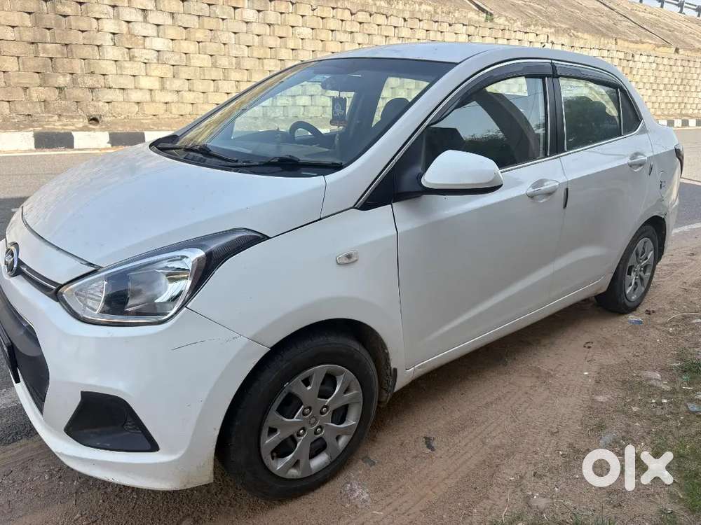 Hyundai Xcent 2016 Diesel Well Maintained