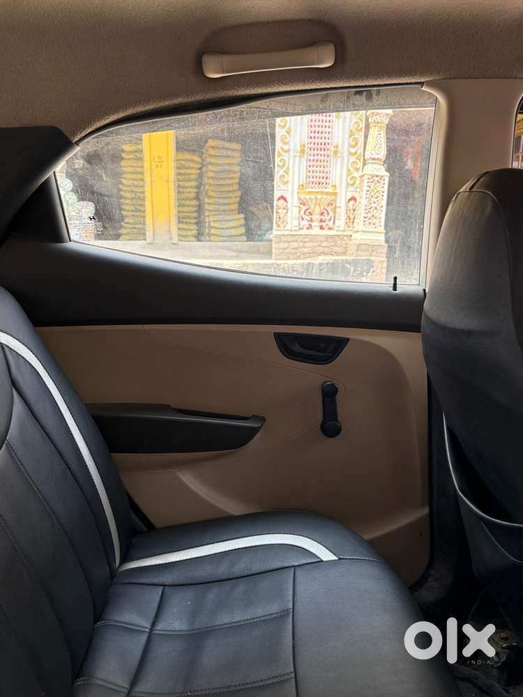 Hyundai Eon Magna 2013