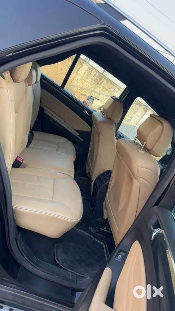 Show Room Condition Car Sell And Exchange Argent