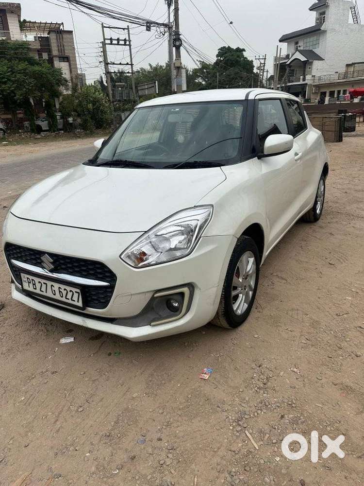 Maruti Suzuki Swift Vxi Optional, 2021, Petrol