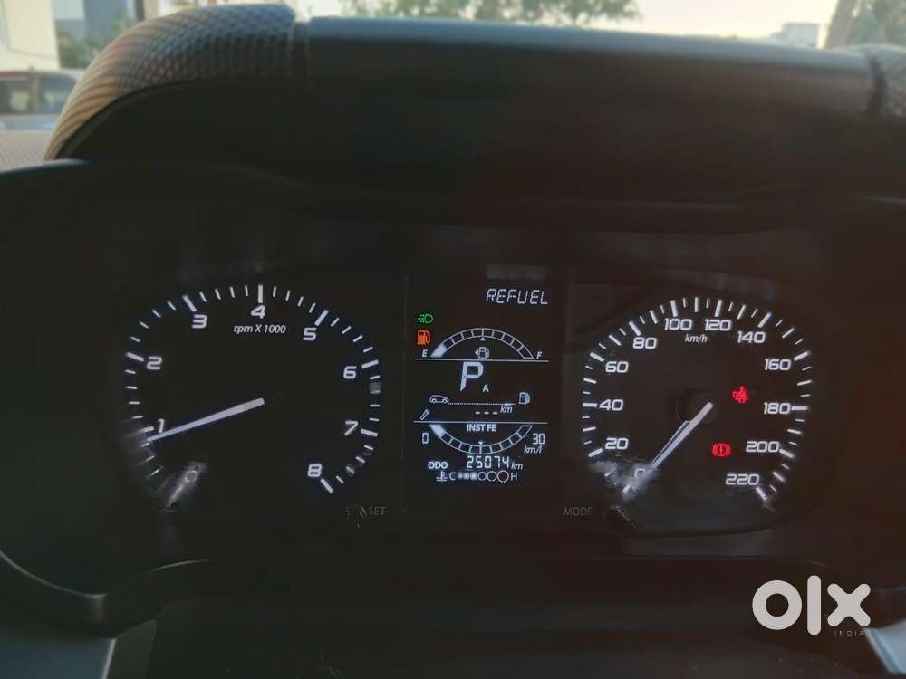 Tata Altroz 1.2 Xt, 2023, Petrol