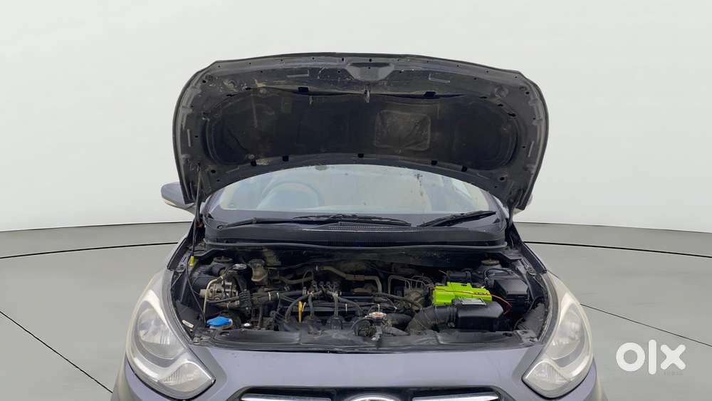 Hyundai Verna Fluidic 1.6 Vtvt Sx, 2012, Cng & Hybrids