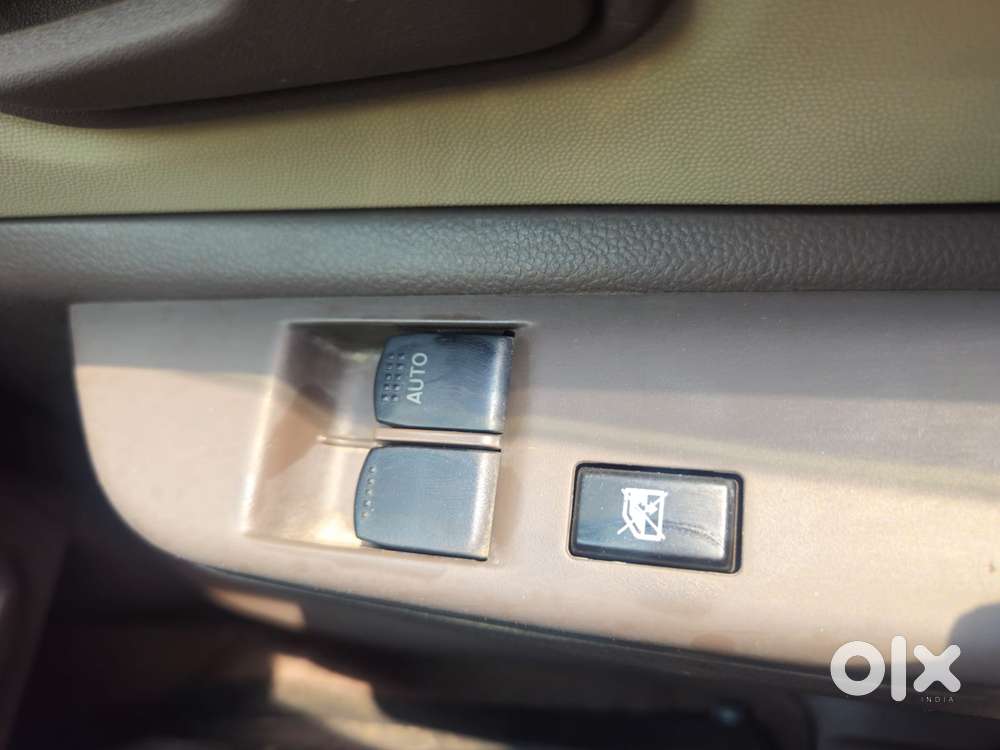 Maruti Suzuki Zen Estilo Lxi Bs Iv, 2014, Petrol