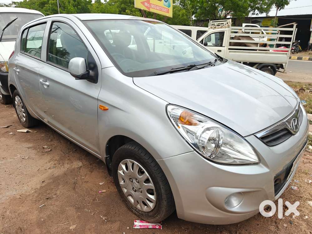 Hyundai I20 Magna 1.2 Mt, 2010, Cng & Hybrids
