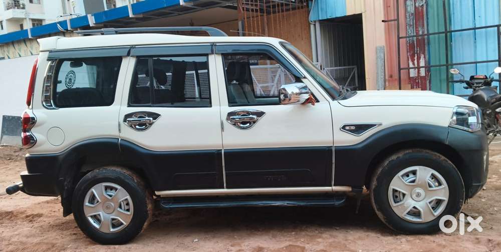 Mahindra Scorpio Classic 2.2 S Mt 7 Str, 2023, Diesel