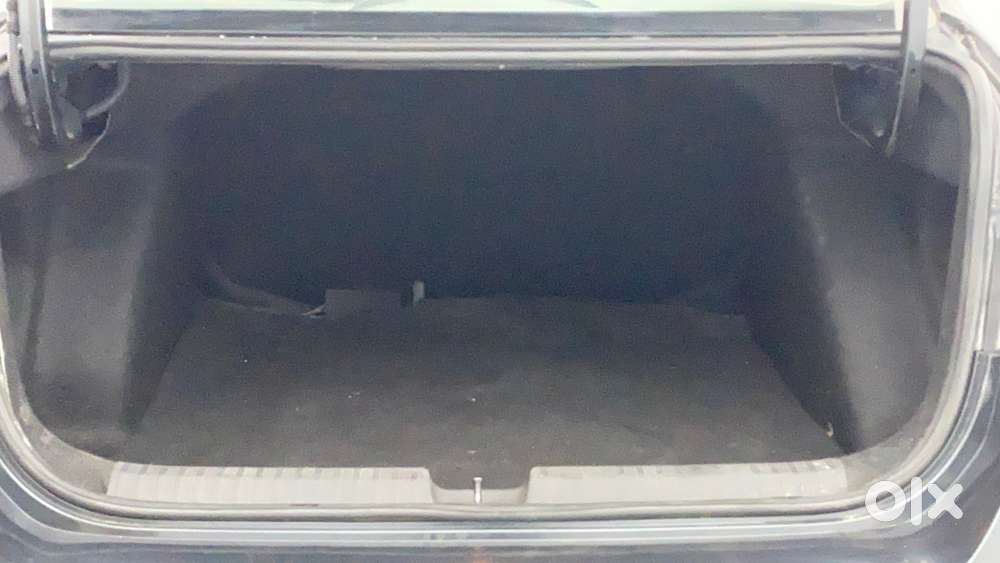 Skoda Slavia Ambition 1.5l Tsi Mt, 2022, Petrol