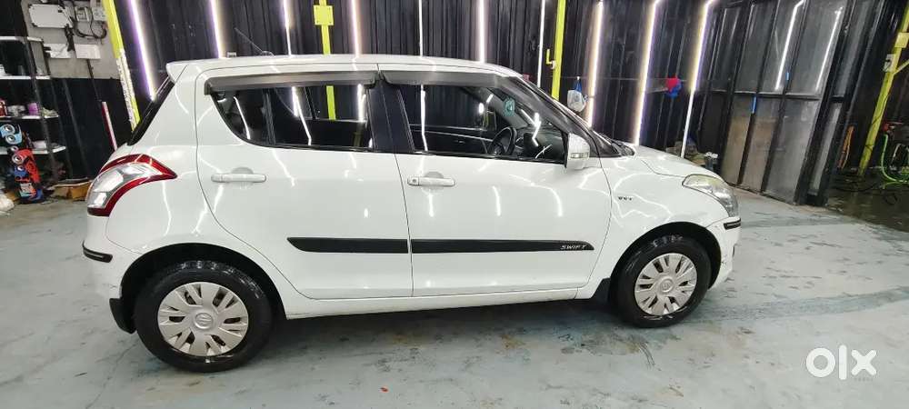 Swift Maruti Suzuki 2013
