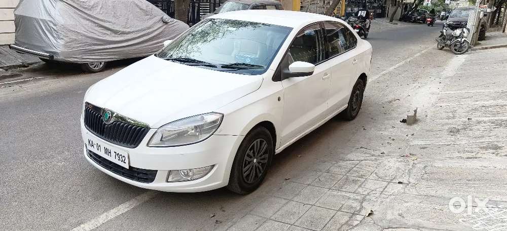 Skoda Rapid 2012 Good Condition Diesel 2nd Owner Well Maintained