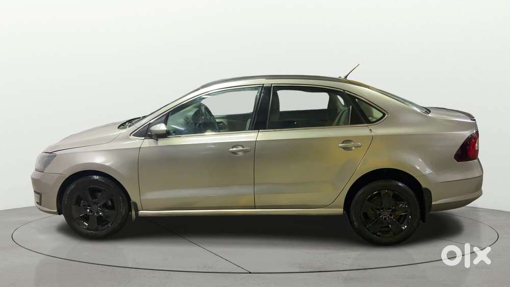 Skoda Rapid 2013-2016 1.5 Tdi At Elegance, 2016, Diesel