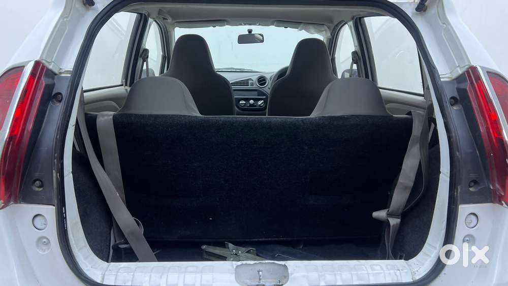 Datsun Redigo T Option, 2016, Petrol