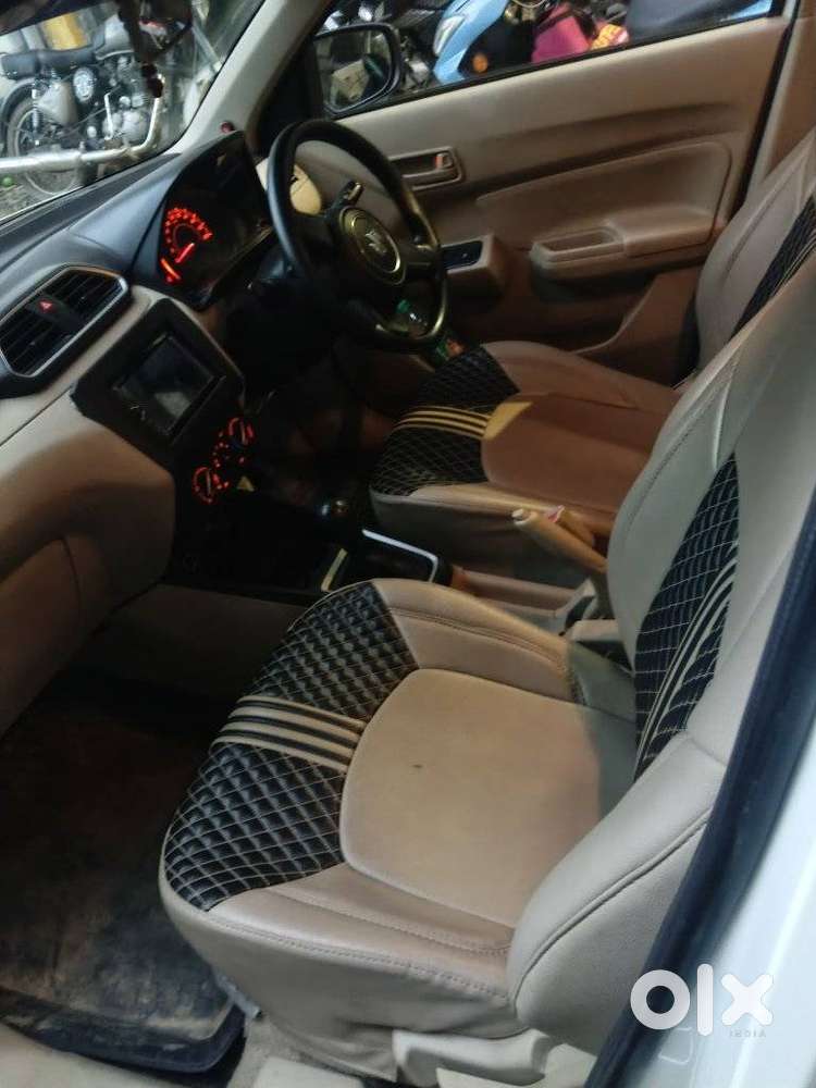 Maruti Suzuki Swift Dzire Lxi Option, 2022, Cng & Hybrids