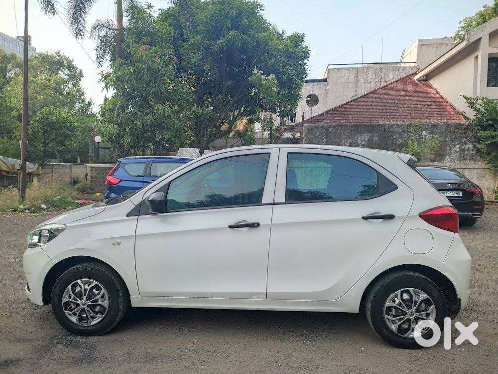 Tata Tiago 1.2 Revotron Xm, 2018, Petrol