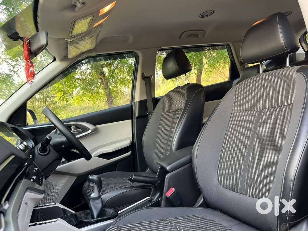 Kia Carens 1.5 Prestige Plus 7 Str Imt, 2023, Petrol