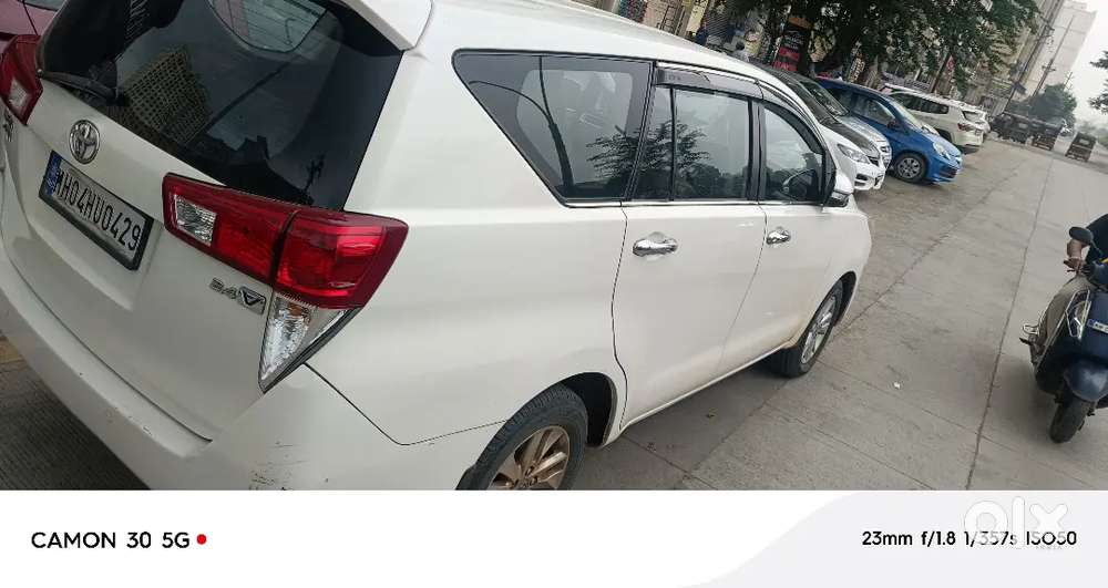 Toyota Innova Crysta 2017 Diesel Manual